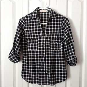 Black and White Plaid Long Sleeve Top Size Medium